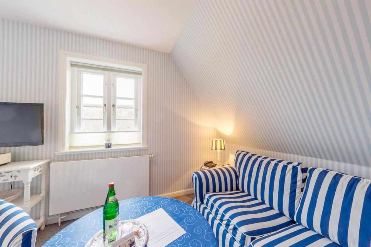 Inselhotel Arfsten Wyk auf Föhr Dış mekan fotoğraf