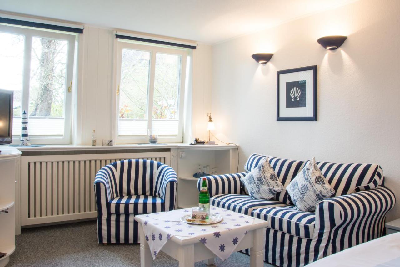 Inselhotel Arfsten Wyk auf Föhr Dış mekan fotoğraf